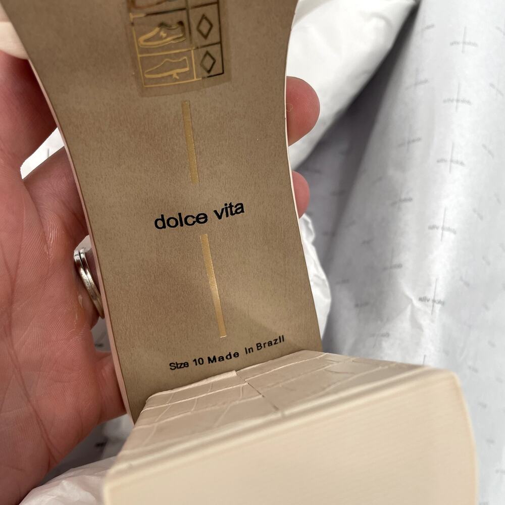 DOLCE VITA New in Box Priana Heels in Cream // 10 - Picture 13 of 13